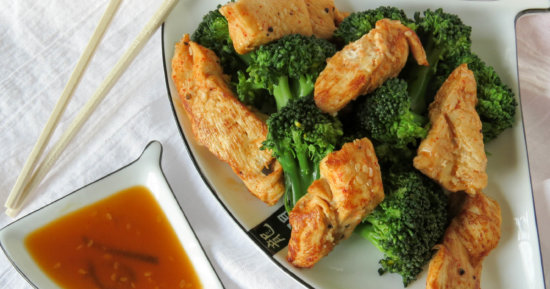 Sesame Chicken with Broccoli